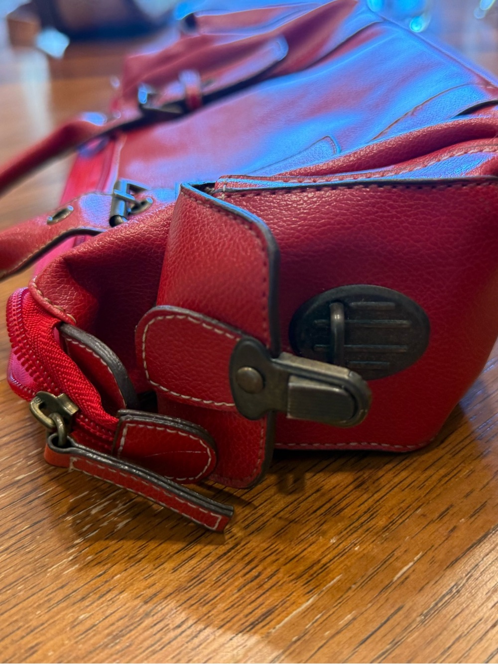 Vintage Red Satchel Handbag – Y2K Buckle Pocket Purse
